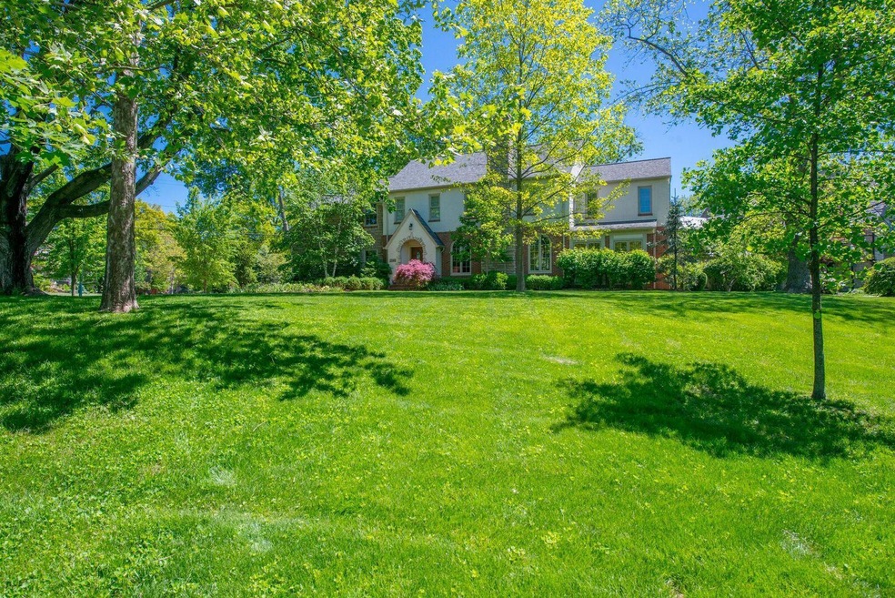 Welcome to 2148 Yorkshire Rd.