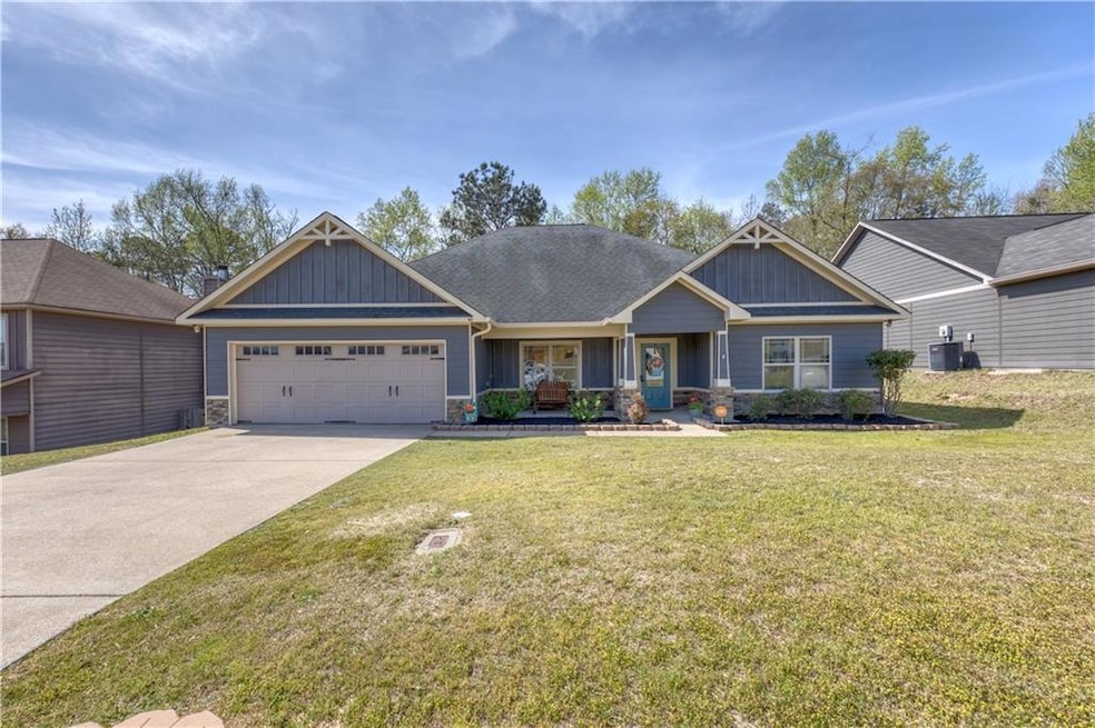 Sold $305,000