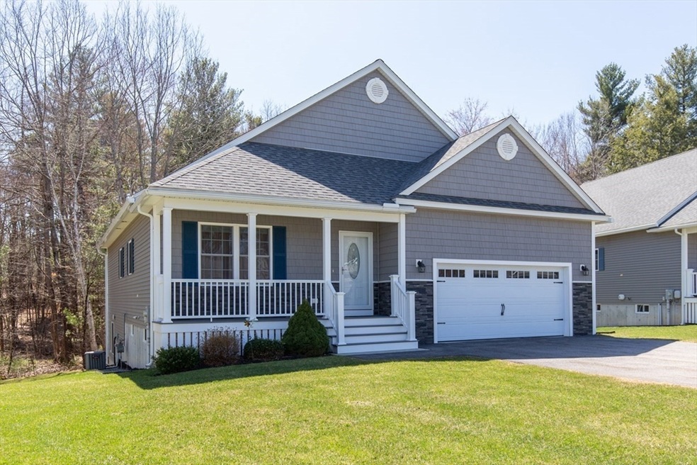 25 Cobblestone Dr unit 25, Hudson, NH 03051 - photo 1