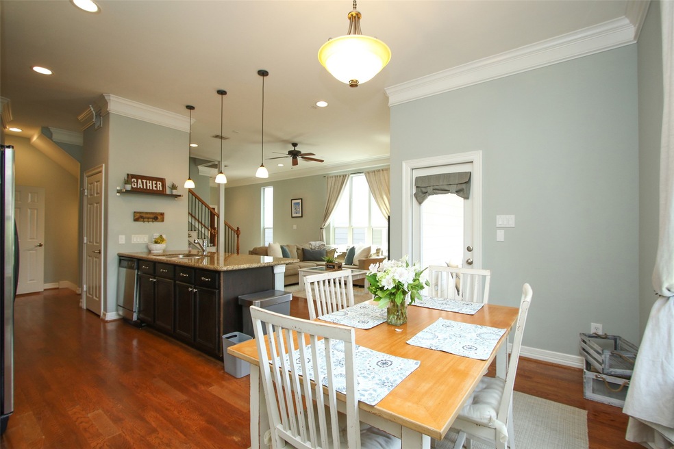 3309 New Garden View Ln, Houston, TX 77018 - photo 1