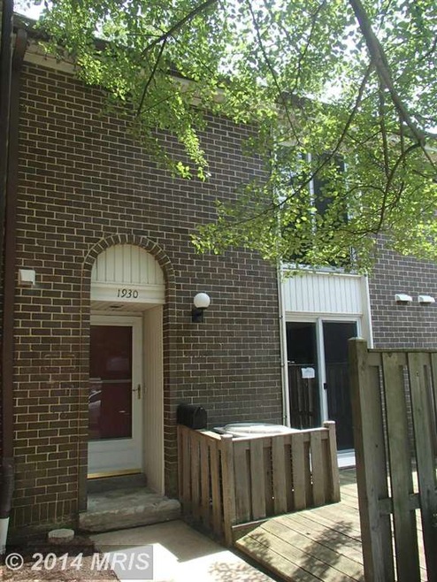 1930 Greenhaven Dr, Baltimore, MD 21209 - photo 1