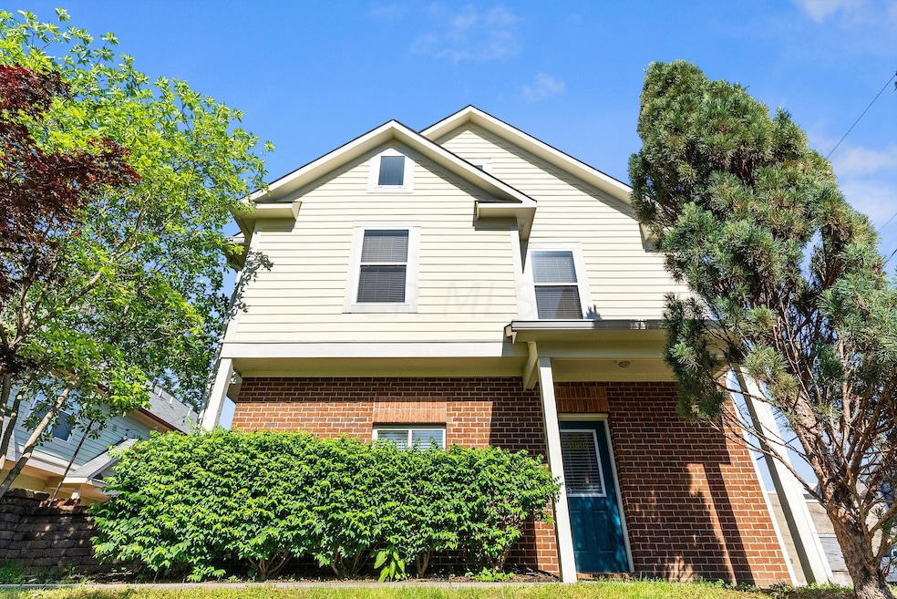 1088 Perry St unit A, Columbus, OH 43201 - photo 1