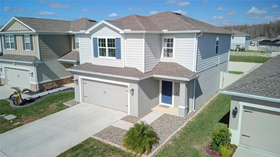 10674 Hawks Landing Dr, Land O' Lakes, FL 34638 - photo 1