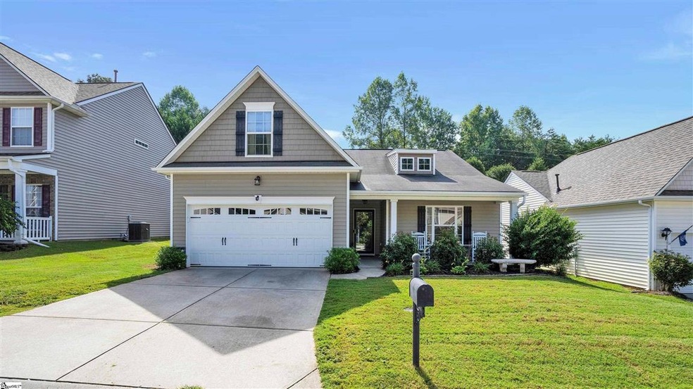 107 Seattle Slew Ln, Greenville, SC 29617 - photo 1