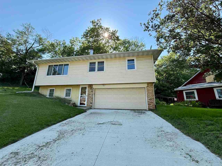 For Sale $175,000 • Co-Listing Agent