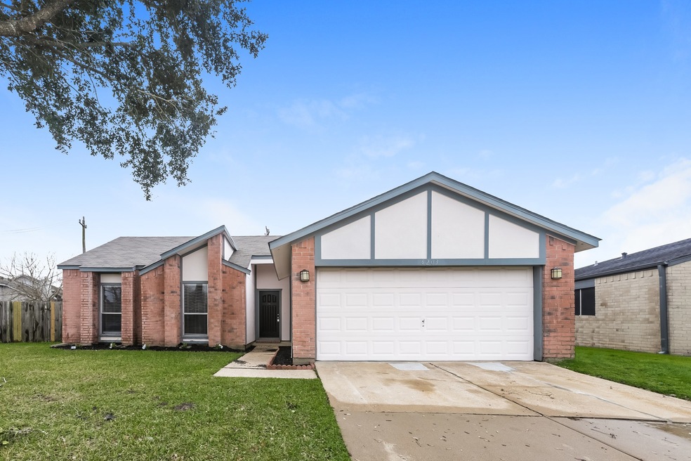 6203 Caneridge Dr, Houston, TX 77053 - photo 1