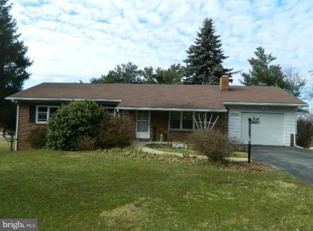 12216 Cloverly Farm Ln, Smithsburg, MD 21783 - photo 1