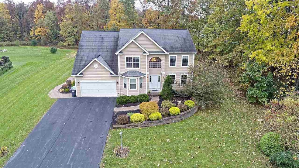 30 Foxglove Way, Ballston Spa, NY 12020 - photo 1