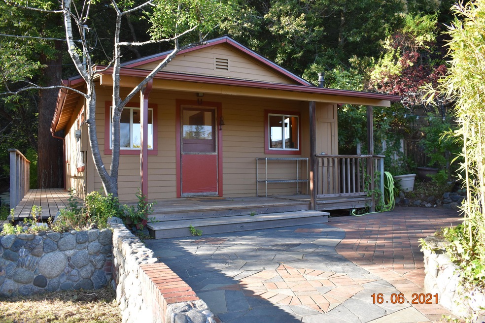 29 Butcher Ln, McKinleyville, CA 95519 - photo 1