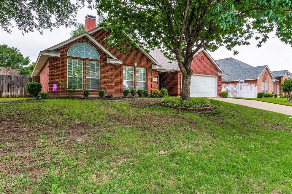 Good curb appeal!
