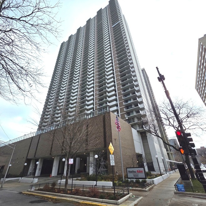 Malibu East Condominium unit 35F, Chicago, IL 60660 - photo 1