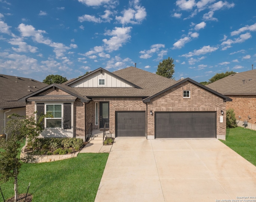 317 Vuelo St, New Braunfels, TX 78132 - photo 1