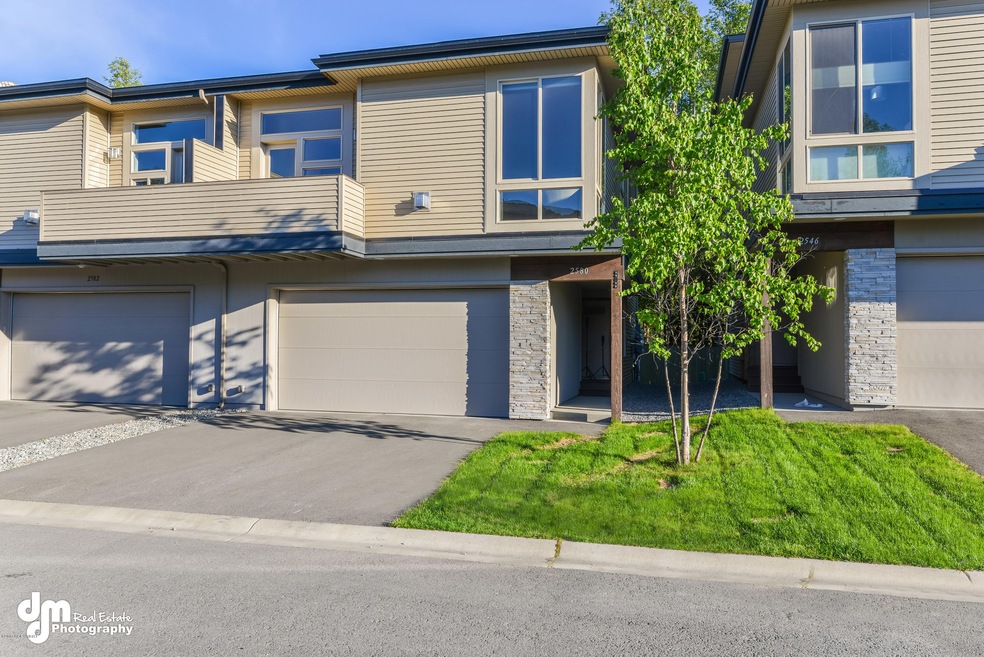 Exterior-0203