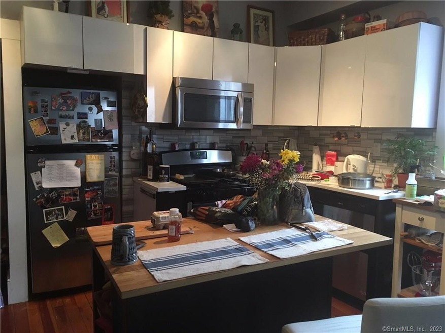 209 Greene St unit 7, New Haven, CT 06511 - photo 1