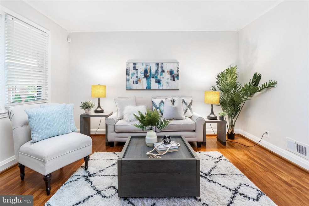 8658 Black Oak Rd, Parkville, MD 21234 - photo 1