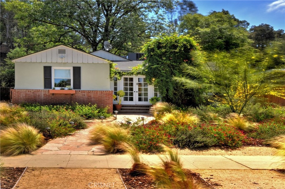 5036 Alhama Dr, Woodland Hills, CA 91364 - photo 1