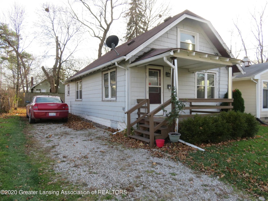 1127 Theodore St, Lansing, MI 48915 - photo 1