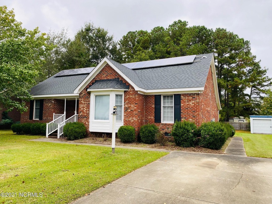 551 Chaucer Dr, Winterville, NC 28590 - photo 1