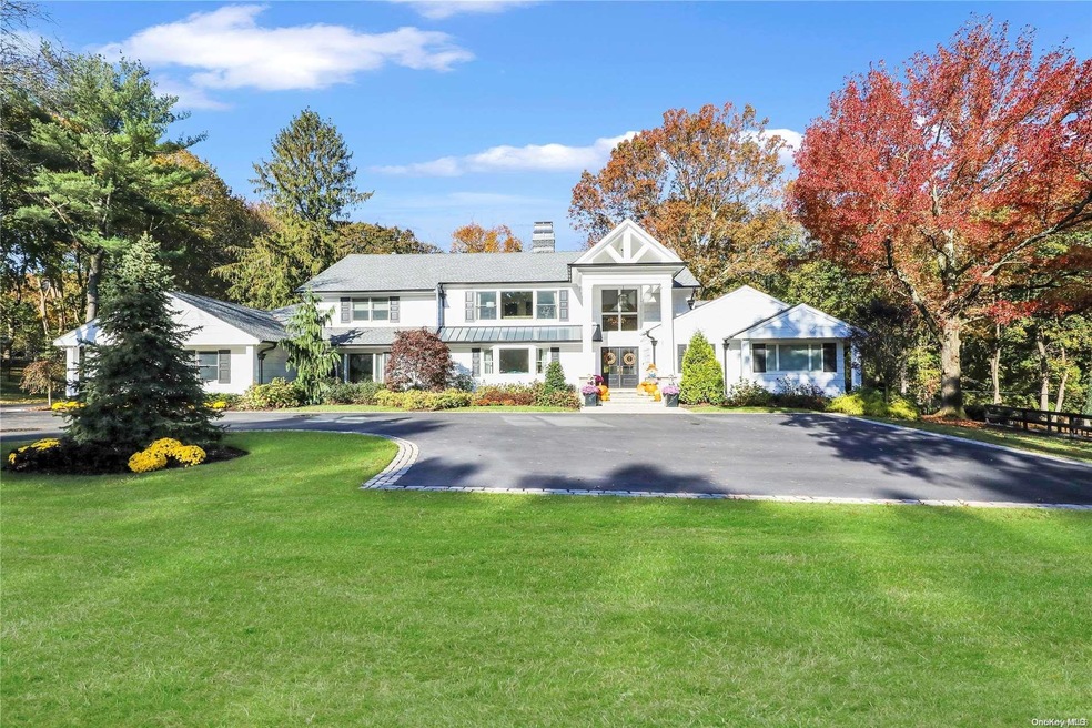 17 Emerson Rd, Glen Head, NY 11545 - photo 1