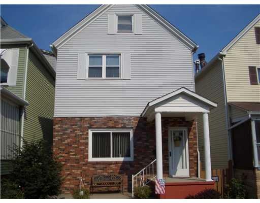 Exterior Front. Well maintained home with plenty o