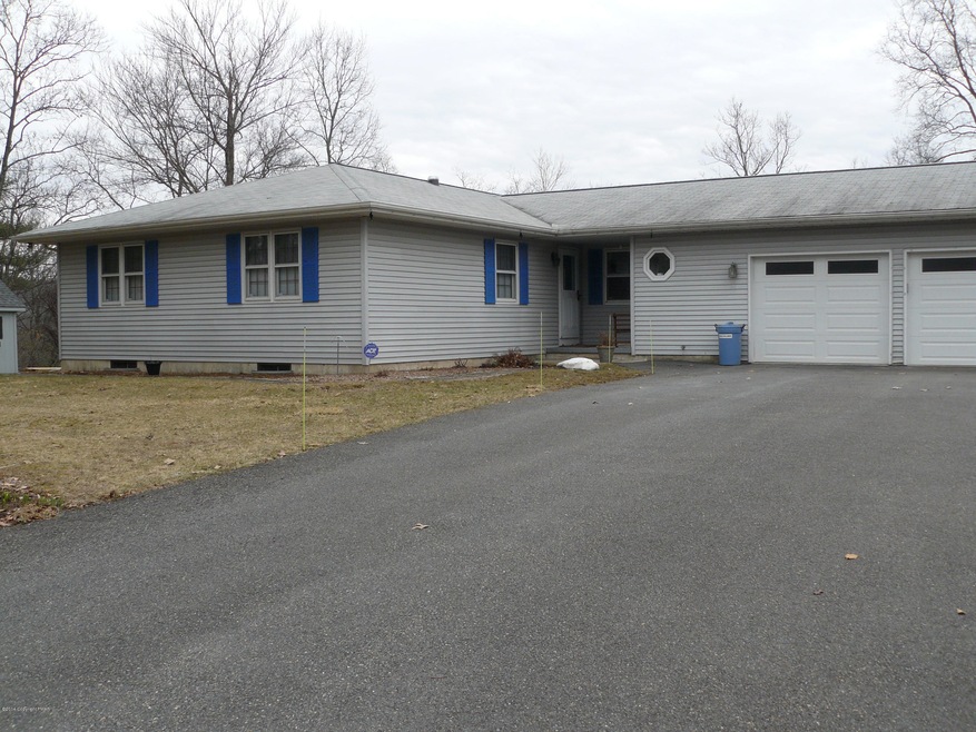 170 View Ct, Saylorsburg, PA 18353 - photo 1