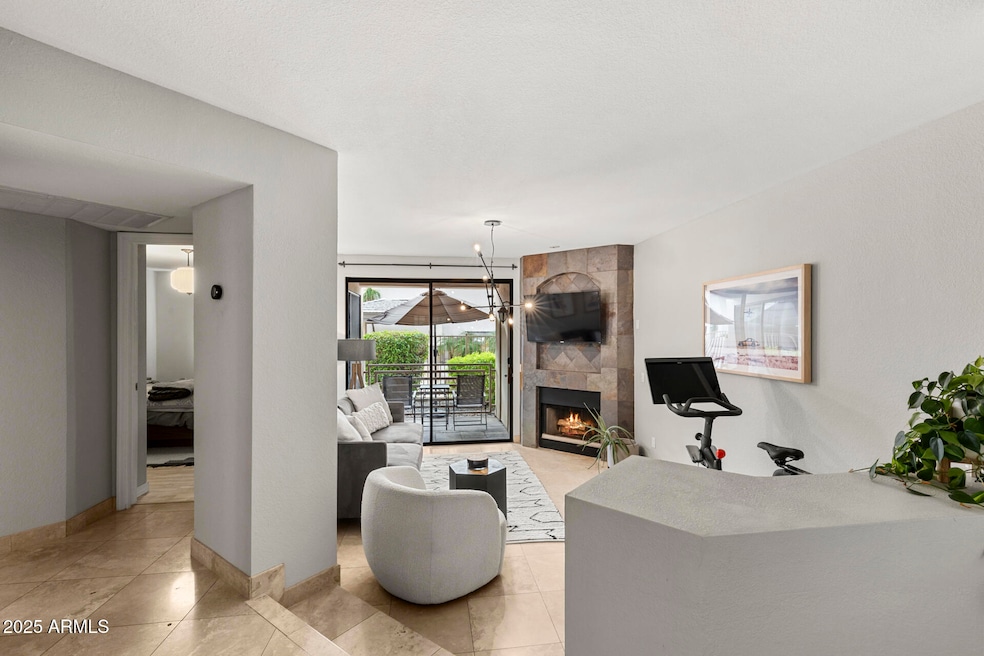 3235 E Camelback Rd unit 115, Phoenix, AZ 85018 - photo 1