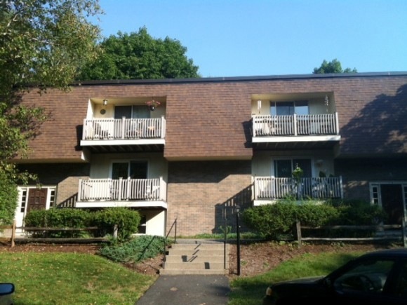 8 Seminary Hill unit 8A, West Lebanon, NH 03784 - photo 1