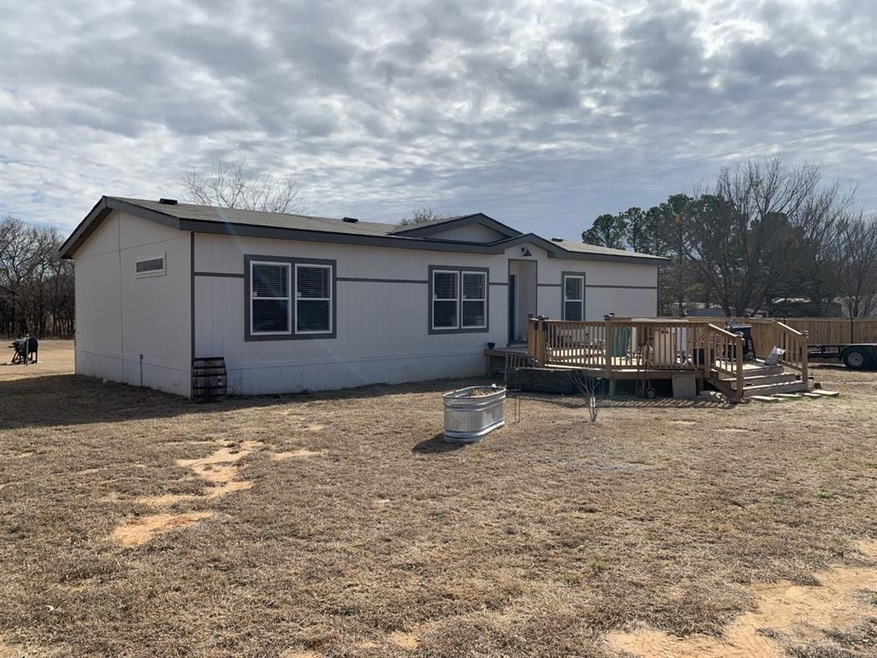 217 Bryon Dr, Weatherford, TX 76085 - photo 1