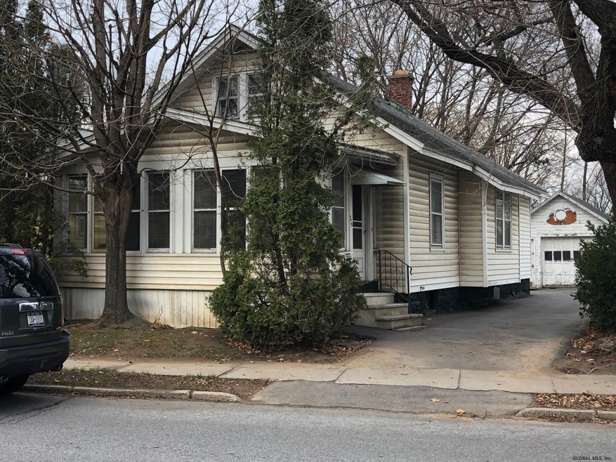 25 Cuthbert St, Schenectady, NY 12302 - photo 1