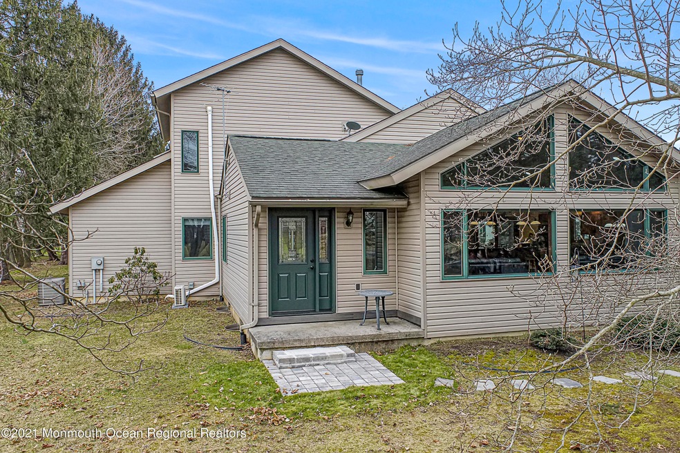 211 Conover Rd, East Windsor, NJ 08520 - photo 1