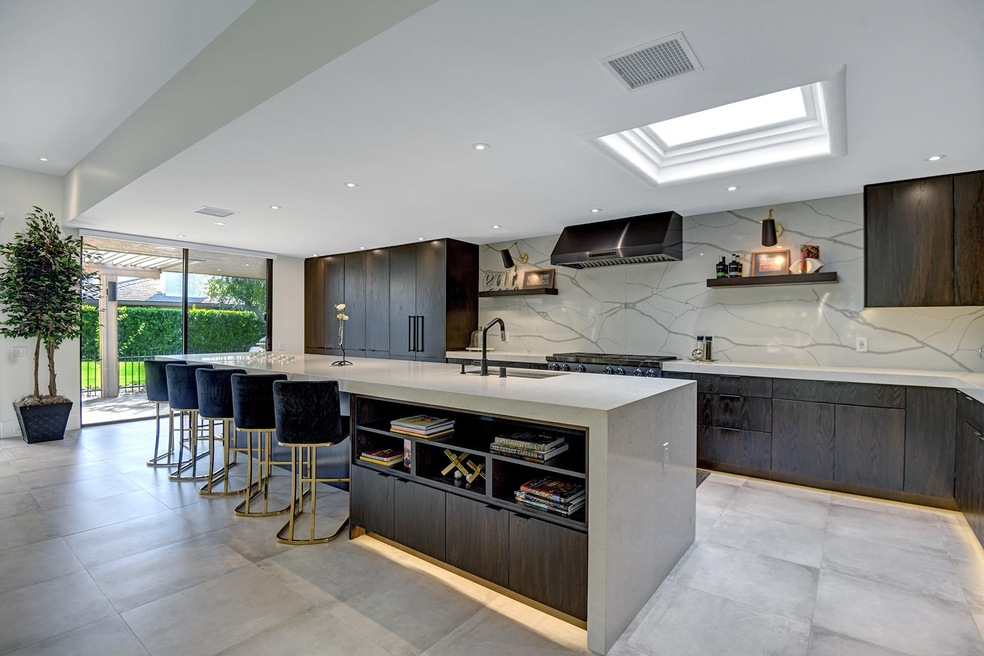 KITCHEN MLS
