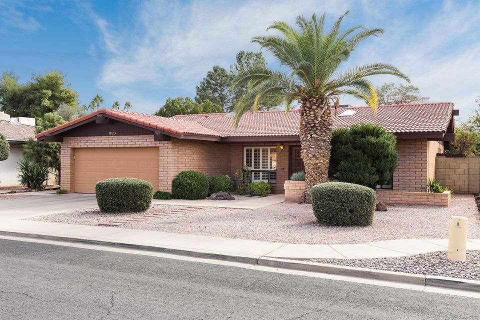 1823 W Isleta Ave, Mesa, AZ 85202 - photo 1