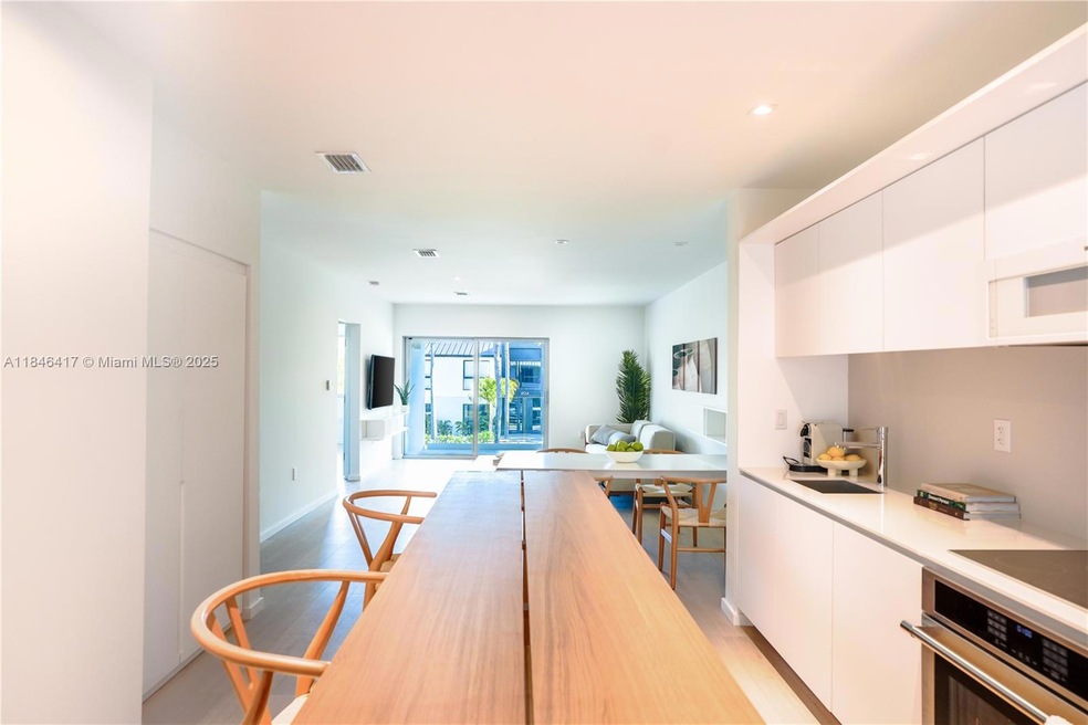 201 Sunrise Dr unit 203, Key Biscayne, FL 33149 - photo 1