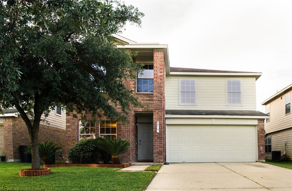 8819 Stratfield Ln, Houston, TX 77075 - photo 1