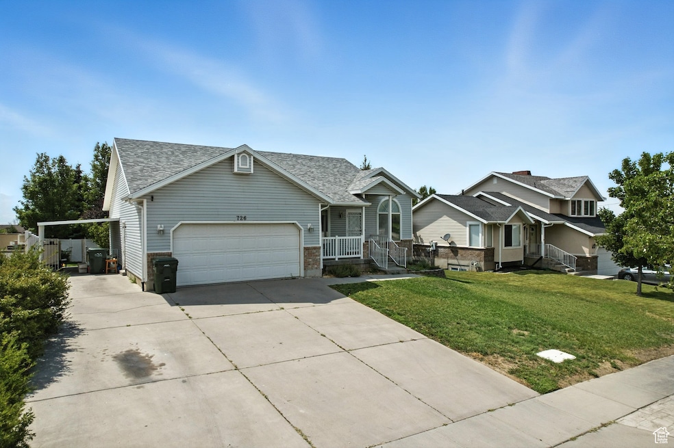 726 Pioneer Ave, Tooele, UT 84074 - photo 1