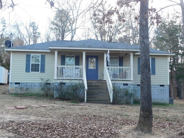 1465 Forest Lake Dr, Lincolnton, GA 30817 - photo 1