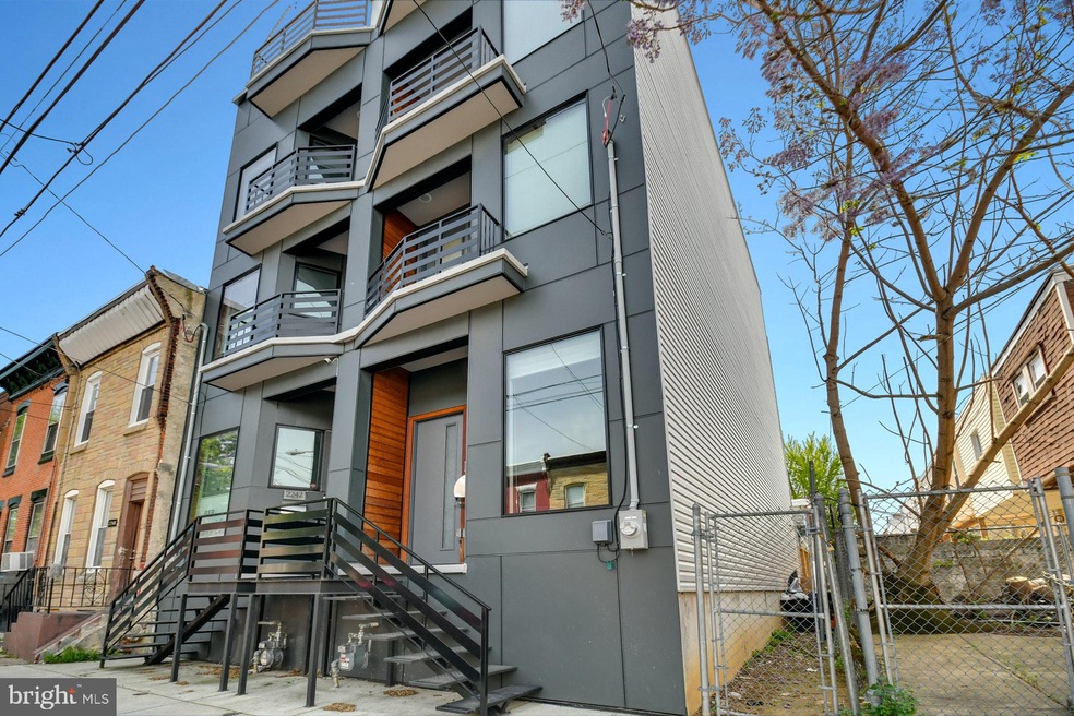2244 Reed St, Philadelphia, PA 19146 - photo 1