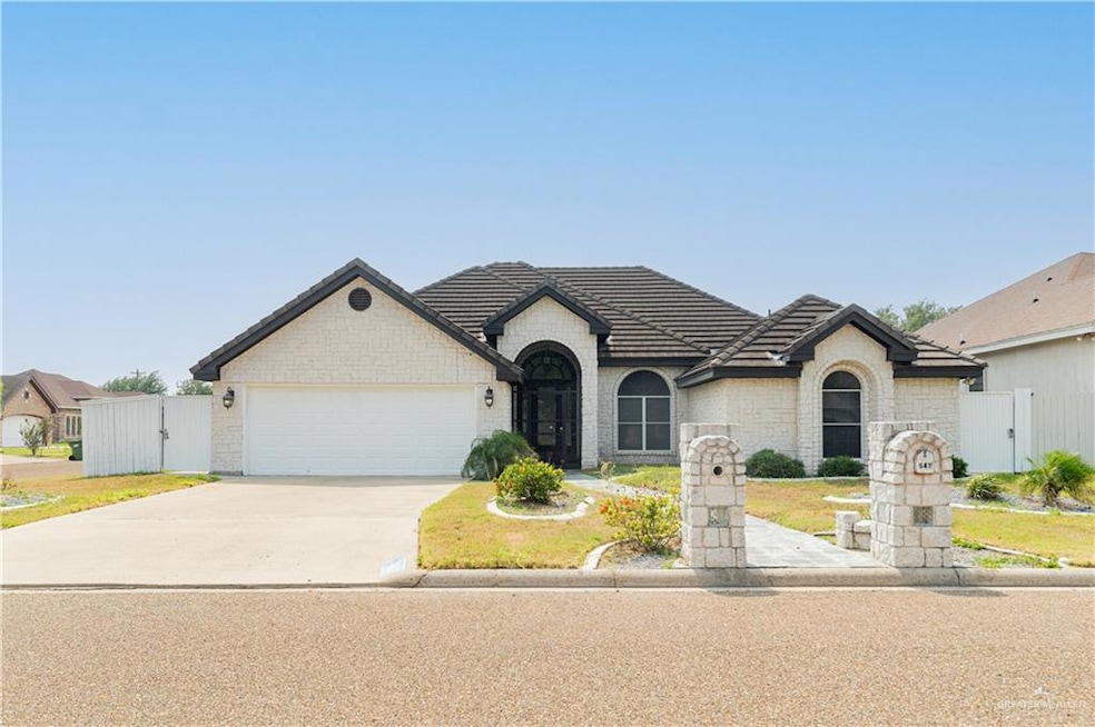 841 Brady Ave, Alamo, TX 78516 - photo 1