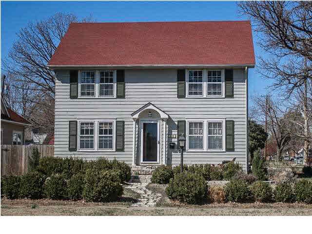 Charming 4 bedroom, 1.5 bath two story home near h