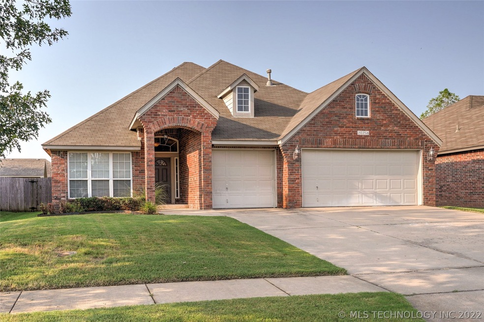 20256 E 32nd Place S, Broken Arrow, OK 74014 - photo 1