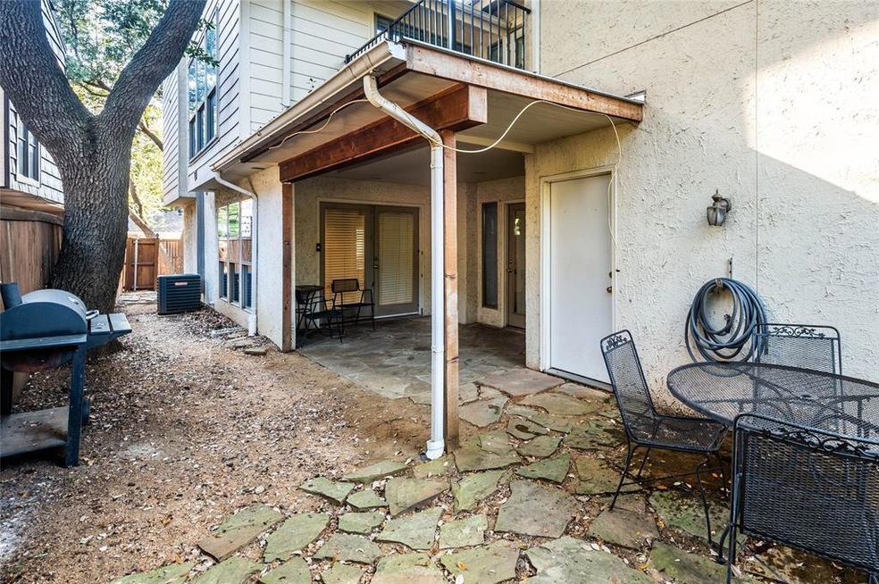 4940 Thunder Rd unit A, Dallas, TX 75244 - photo 1