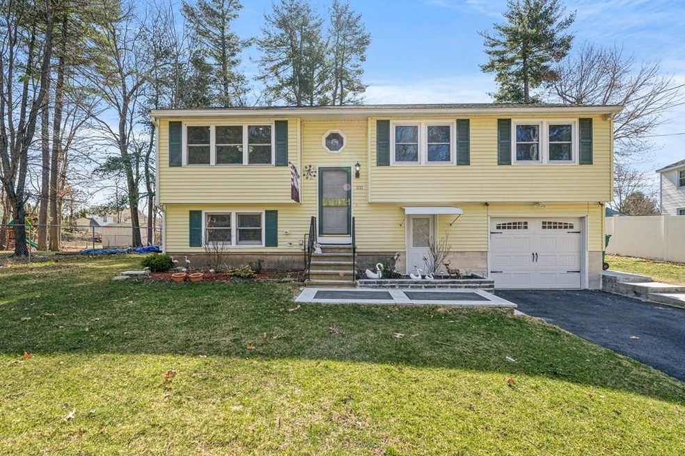 331 Totman Rd, Lowell, MA 01854 - photo 1