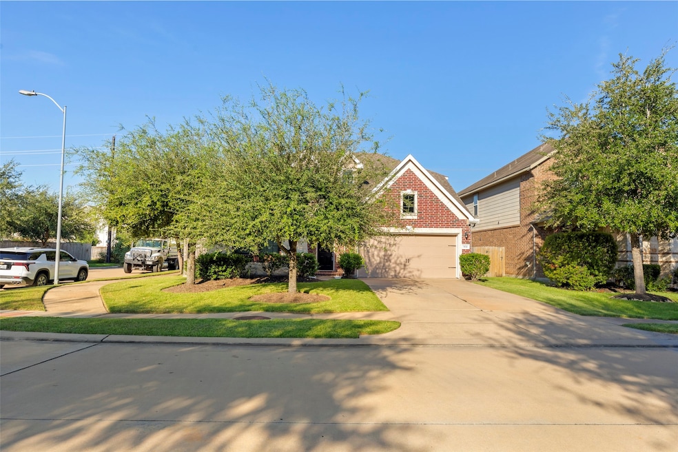 For Sale $419,400 • Co-Listing Agent