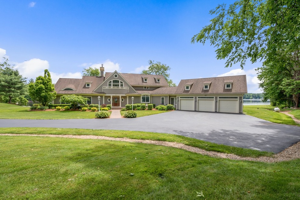 98 Chickering Rd, Spencer, MA 01562 - photo 1