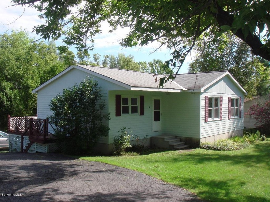 4 Cobbleview Road