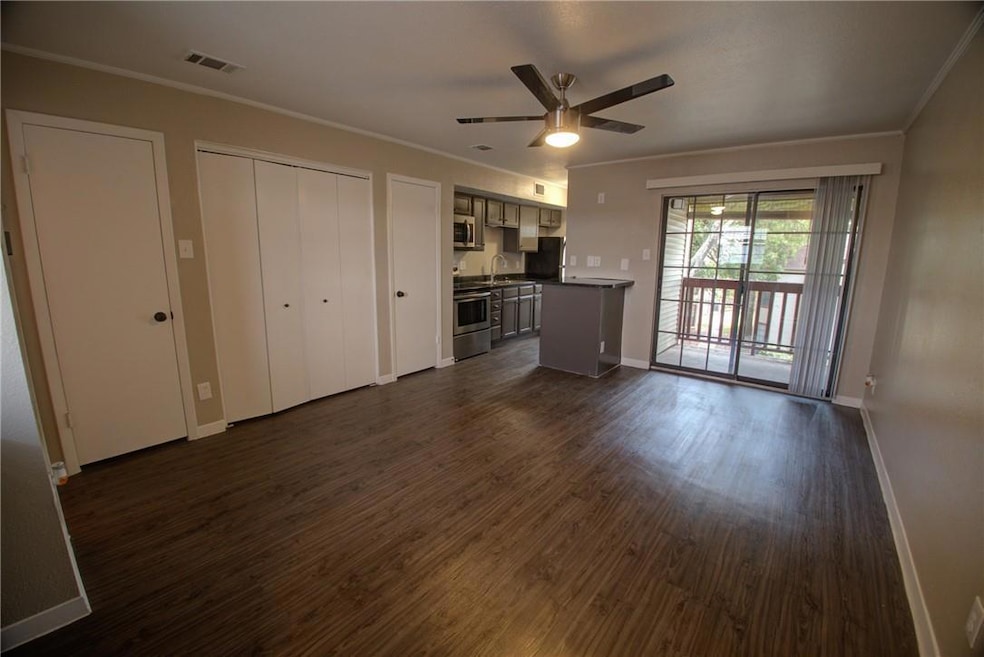 For Rent $1,200/month • Co-Listing Agent