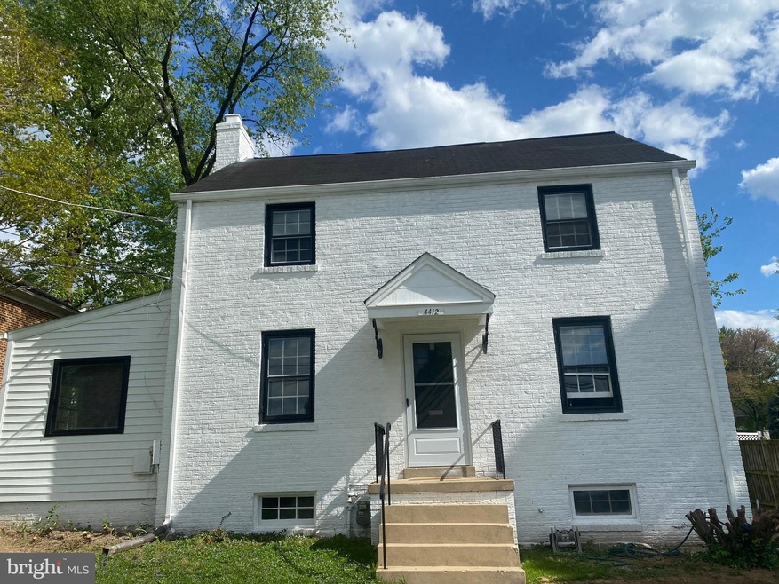 4412 Jones Bridge Rd, Bethesda, MD 20814 - photo 1