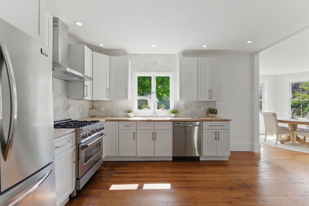 80 Shirley St unit 1, Winthrop, MA 02152 - photo 1