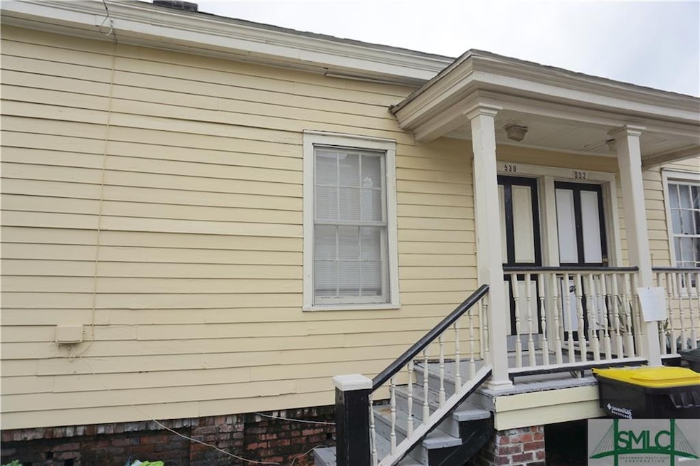 530 E Huntingdon St, Savannah, GA 31401 - photo 1