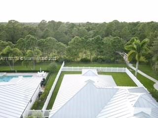 Sold $1,100,000 • Co-Listing Agent